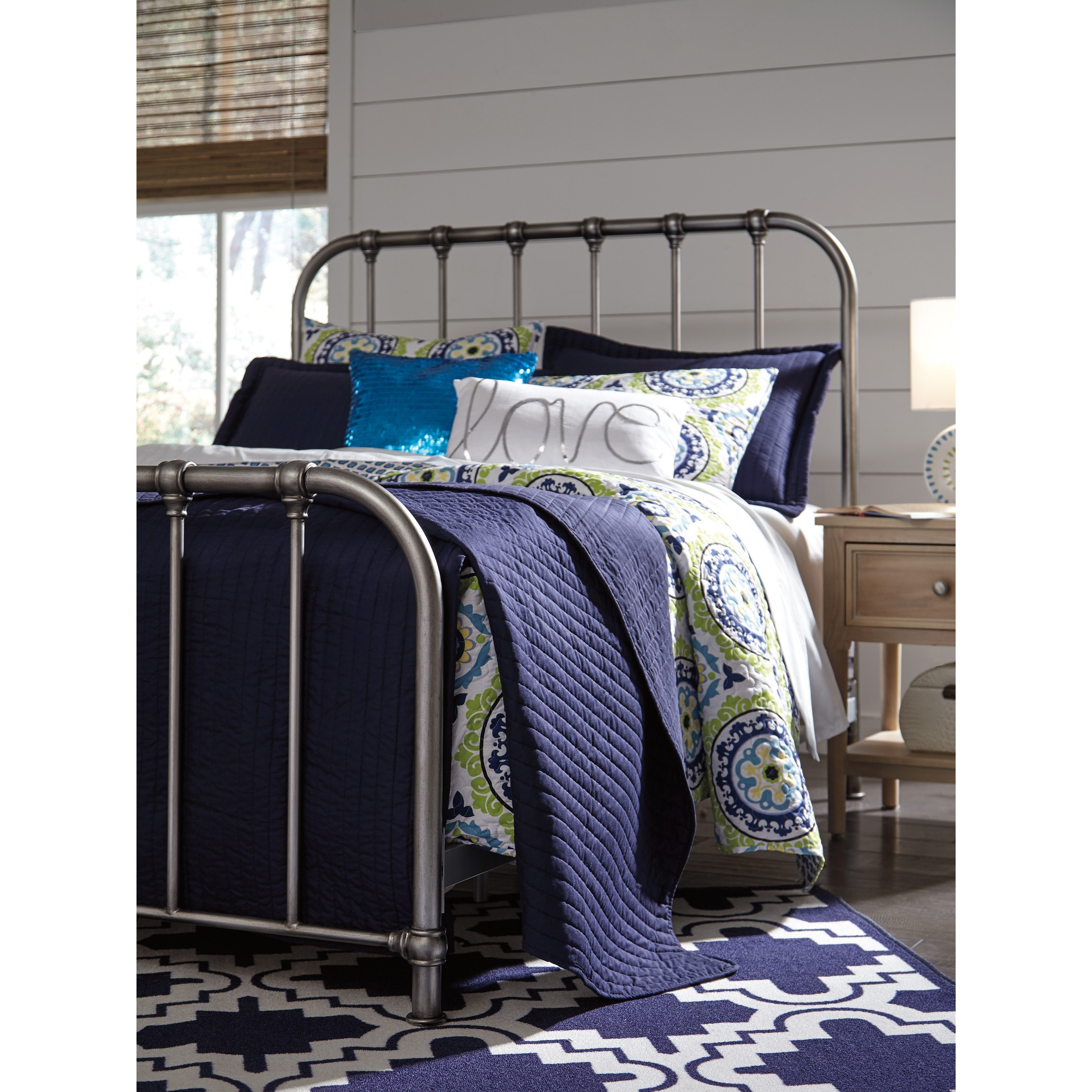 Signature Design by Ashley Nashburg B280572 Full Metal Bed in Aged